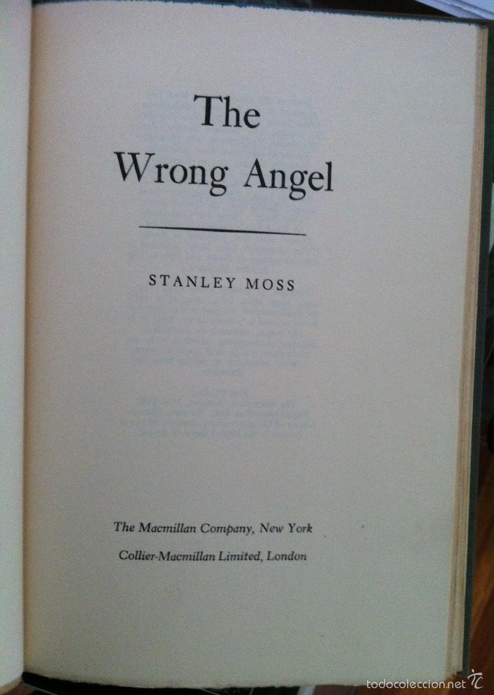 Libros de segunda mano: Stanley Moss. The wrong angel. 1966 - signed by author - Foto 1
