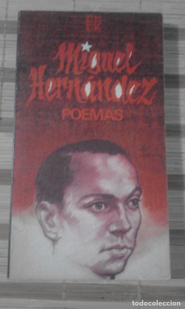 Libros de segunda mano: Poemas - Miguel Hern&aacute;ndez - Foto 1