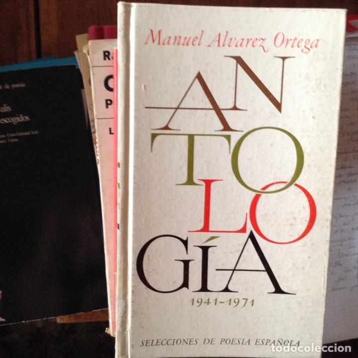 Libros de segunda mano: Antolog&iacute;a. Manuel &Aacute;lvarez Ortega - Foto 1