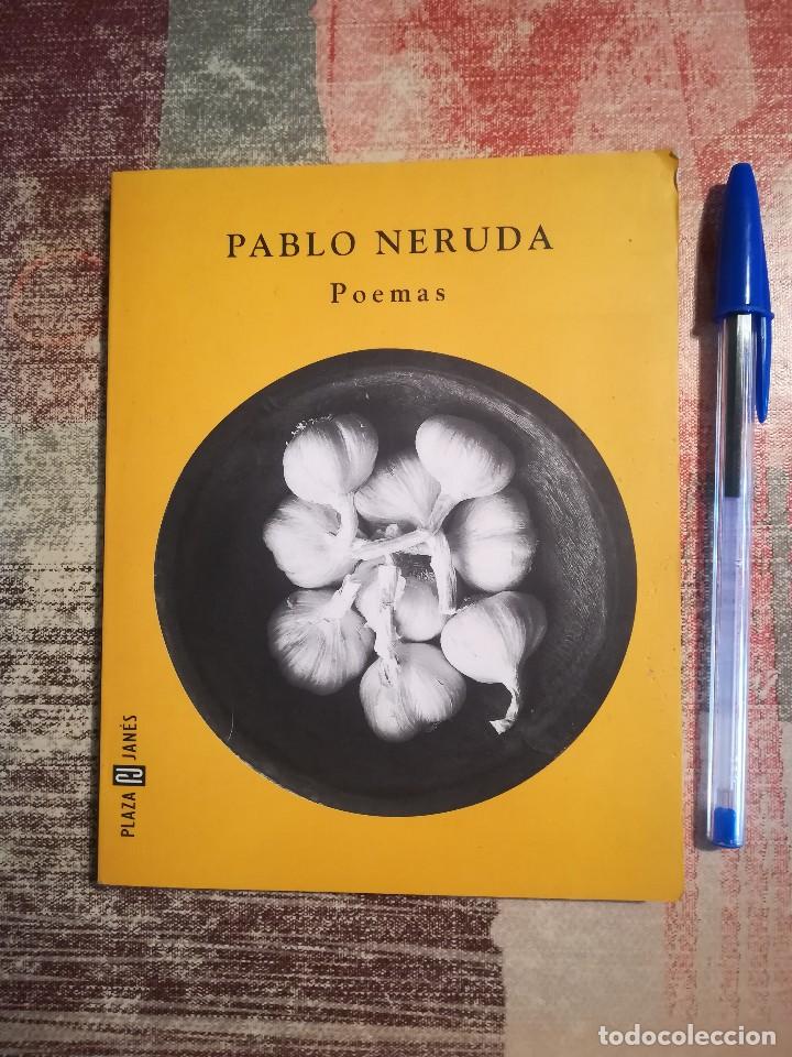 Libros de segunda mano: Poemas - Pablo Neruda - Foto 1