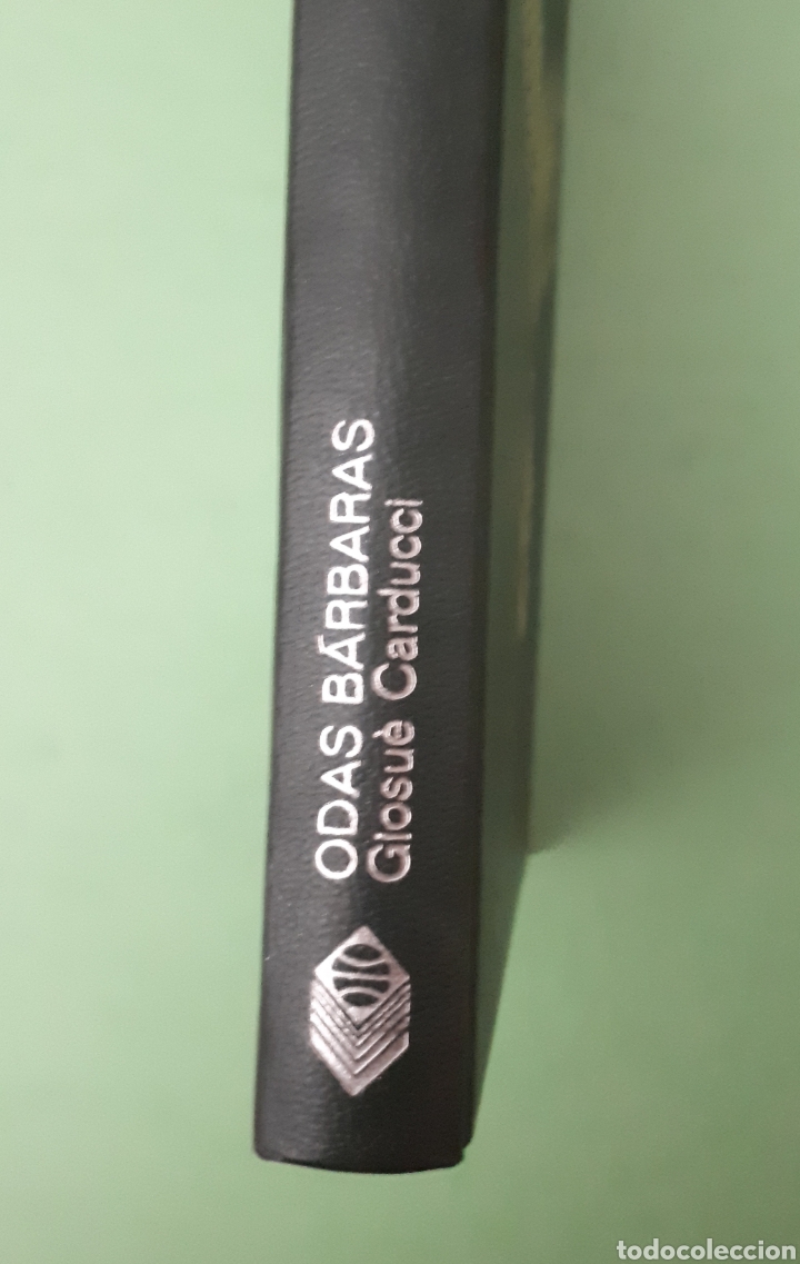 Libros de segunda mano: Libro Odas b&aacute;rbaras - Foto 1