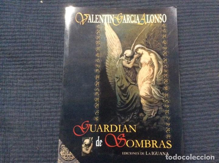 Libri di seconda mano: Guardian de sombras Valentin Garcia Alonso ediciones La iguana