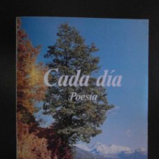Libros de segunda mano: FIRMA DE LA AUTORA.CADA DIA POESIA.MARIA DOLORES MATE.FOTO:PERE CATALA.1985.NUMERADO Nº 368.DEBIBL. Lote 191526678