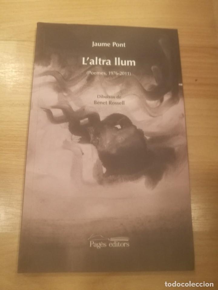 Libros de segunda mano: Laltra llum. Jaume Pont - Foto 1