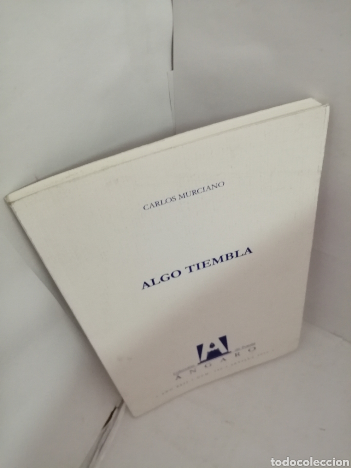 Libros de segunda mano: Algo Tiembla de Carlos Murciano - Foto 3