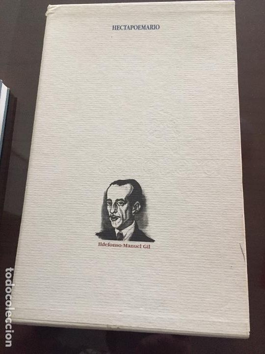 Libros de segunda mano: HECTAPOEMARIO Ildefonso Manuel Gil - Foto 3