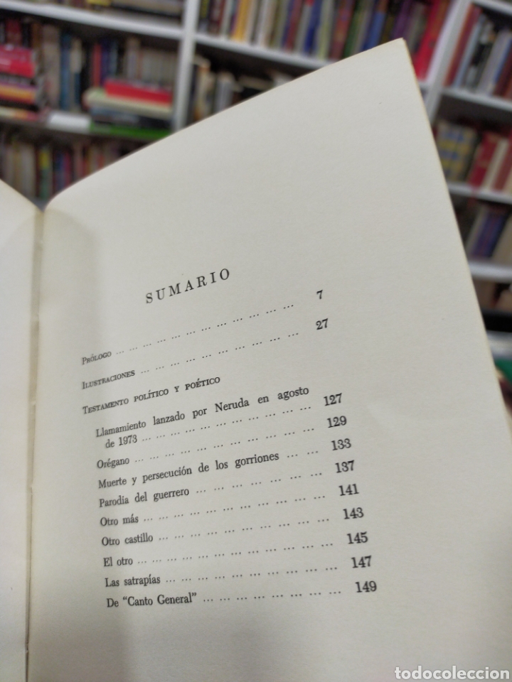 Libros de segunda mano: NERUDA: ENTIERRO Y TESTAMENTO - &Aacute;LVARO SARMIENTO - Foto 5