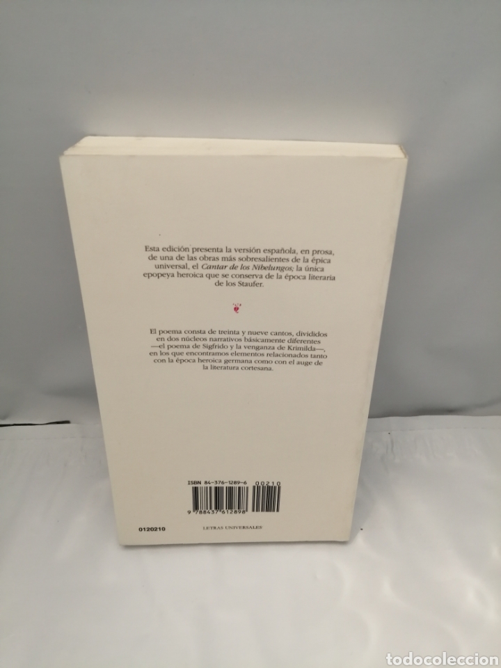 Libros de segunda mano: Cantar de los Nibelungos (Primera edici&oacute;n) - Foto 2