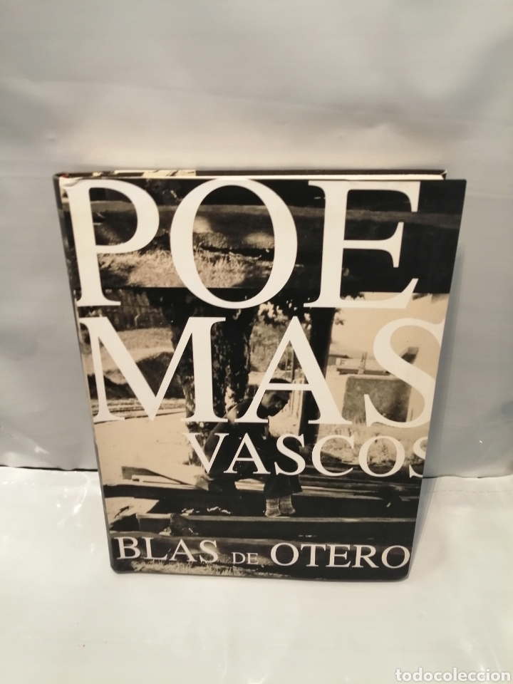 Libros de segunda mano: POEMAS VASCOS - Foto 1