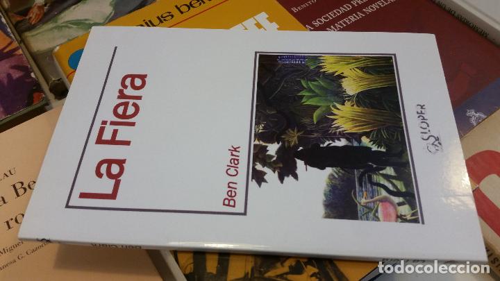 Libros de segunda mano: 2017 - BEN CLARK - LA FIERA - DEDICADO - Foto 1