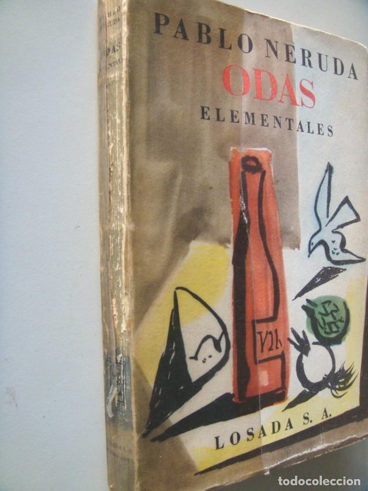 Libros de segunda mano: NERUDA Pablo: ODAS ELEMENTALES. Primera edici&oacute;n - Foto 2