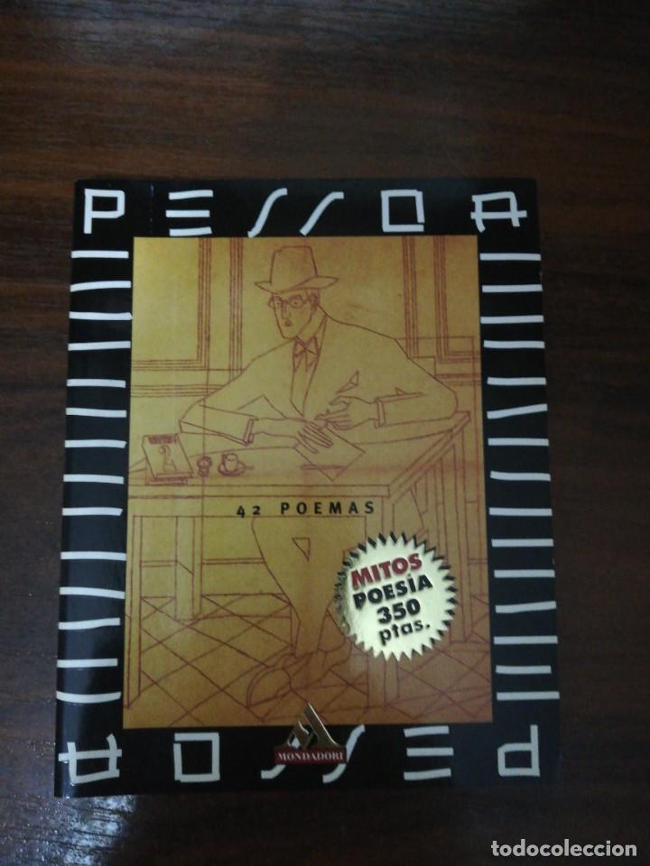 Libros de segunda mano: 42 poemas - Pessoa . 1998 - Foto 1