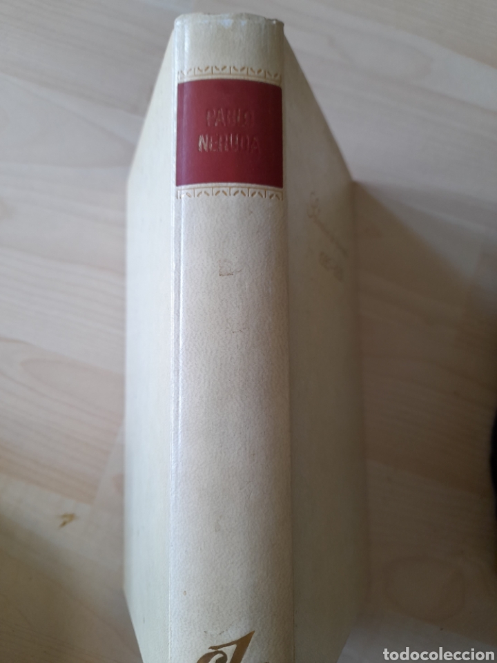 Libros de segunda mano: Selecci&oacute;n de poemas 1925_1952. Pablo Neruda - Foto 2