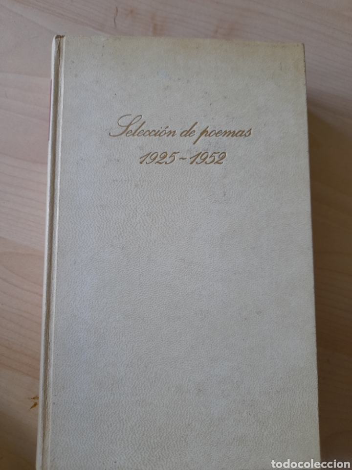 Libros de segunda mano: Selecci&oacute;n de poemas 1925_1952. Pablo Neruda - Foto 1