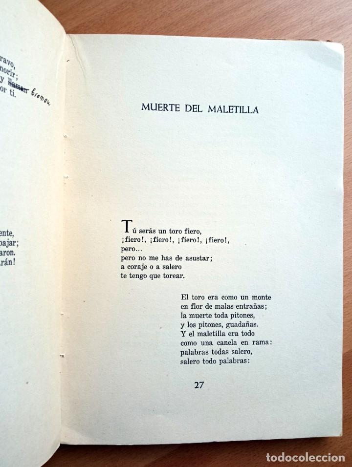 Libros de segunda mano: Cuando pasa el toro, de Manuel Benitez Carrasco. - Foto 3