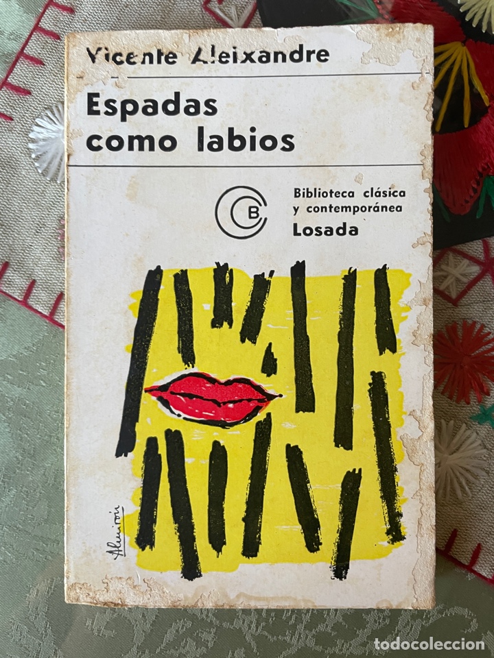 Libros de segunda mano: Espadas como labios (Vicente Aleixandre) - Foto 1