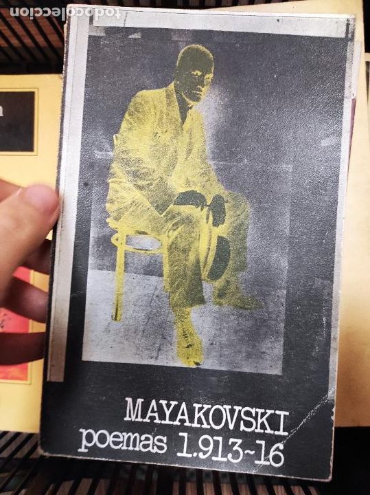 Libros de segunda mano: Mayakovski: Poemas 1917-1930 - Foto 1