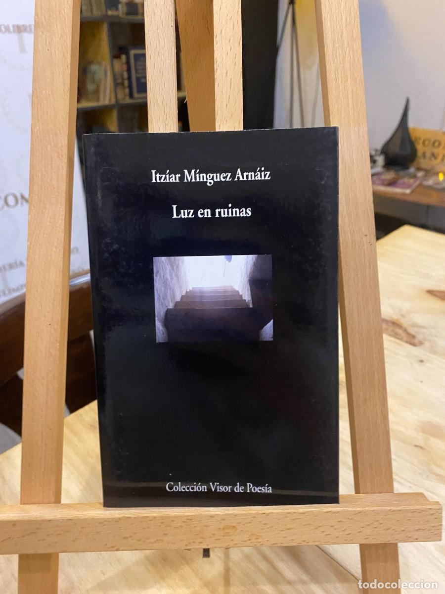 Gebrauchte B&uuml;cher: LUZ EN RUINAS-ITZIAR ARN&Aacute;IZ-COLECCI&Oacute;N VISOR DE POES&Iacute;A