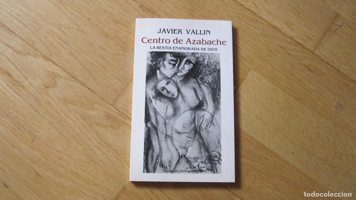 Libros de segunda mano: Centro de azabache, de Javier Vall&iacute;n - Foto 1
