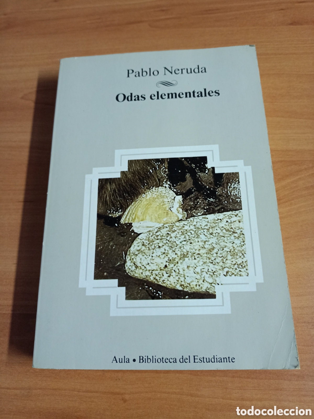 Libros de segunda mano: Pablo Neruda - Odas elementales - Foto 1