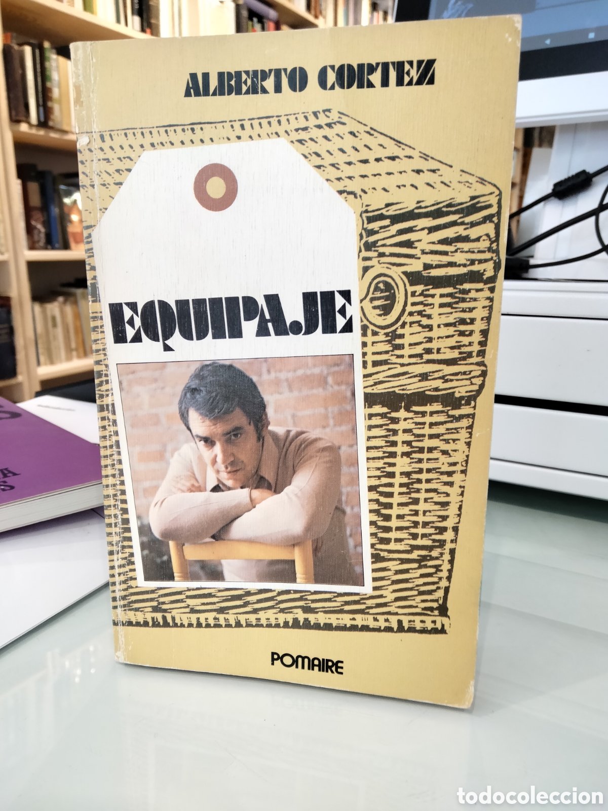 Libros de segunda mano: Equipaje - Alberto Cortez - Foto 1