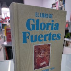 Libros de segunda mano: EL LIBRO DE GLORIA FUERTES ANTOLOGIA DE POEMAS Y VIDA BLACKIE BOOKS 2017 ILUSTRADO 1ª EDICION