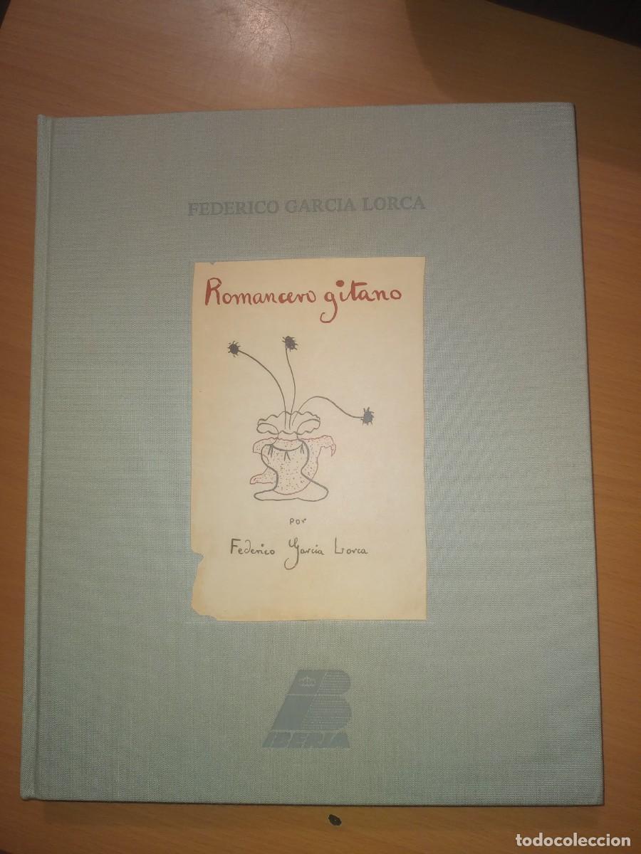 Libros de segunda mano: PRIMER ROMANCERO GITANO , garcia lorca Federico de iberia a&ntilde;o 1988 dibujos fascimil texto poemas