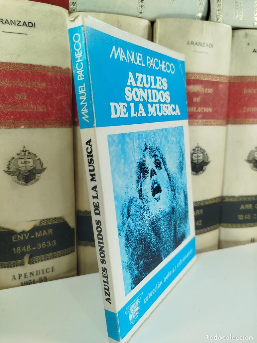 Libros de segunda mano: AZULES SONIDOS DE LA MUSICA. Manuel Pacheco. - Foto 2