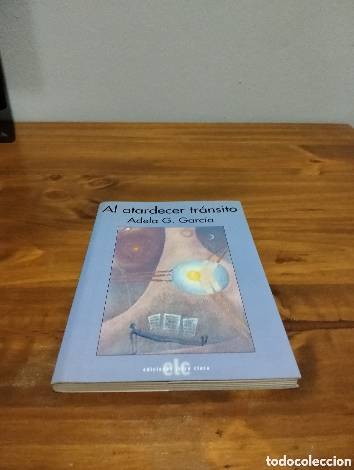 Al atardecer Tr&aacute;nsito.