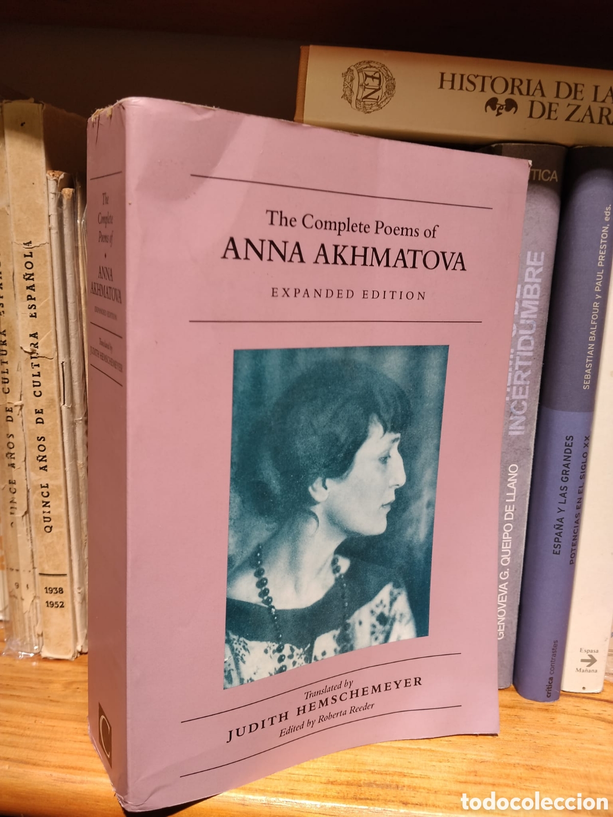 Second hand books: The Complete Poems of Anna Akhmatova - Anna Akhmatova (Expanded Edition)