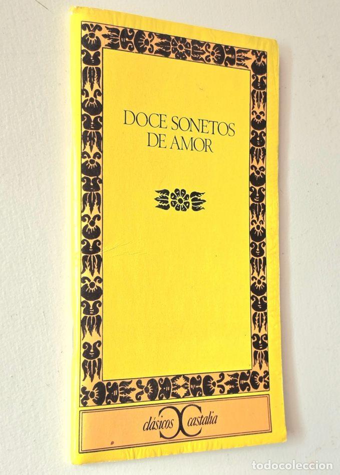 Libros de segunda mano: DOCE SONETOS DE AMOR - VV. AA.