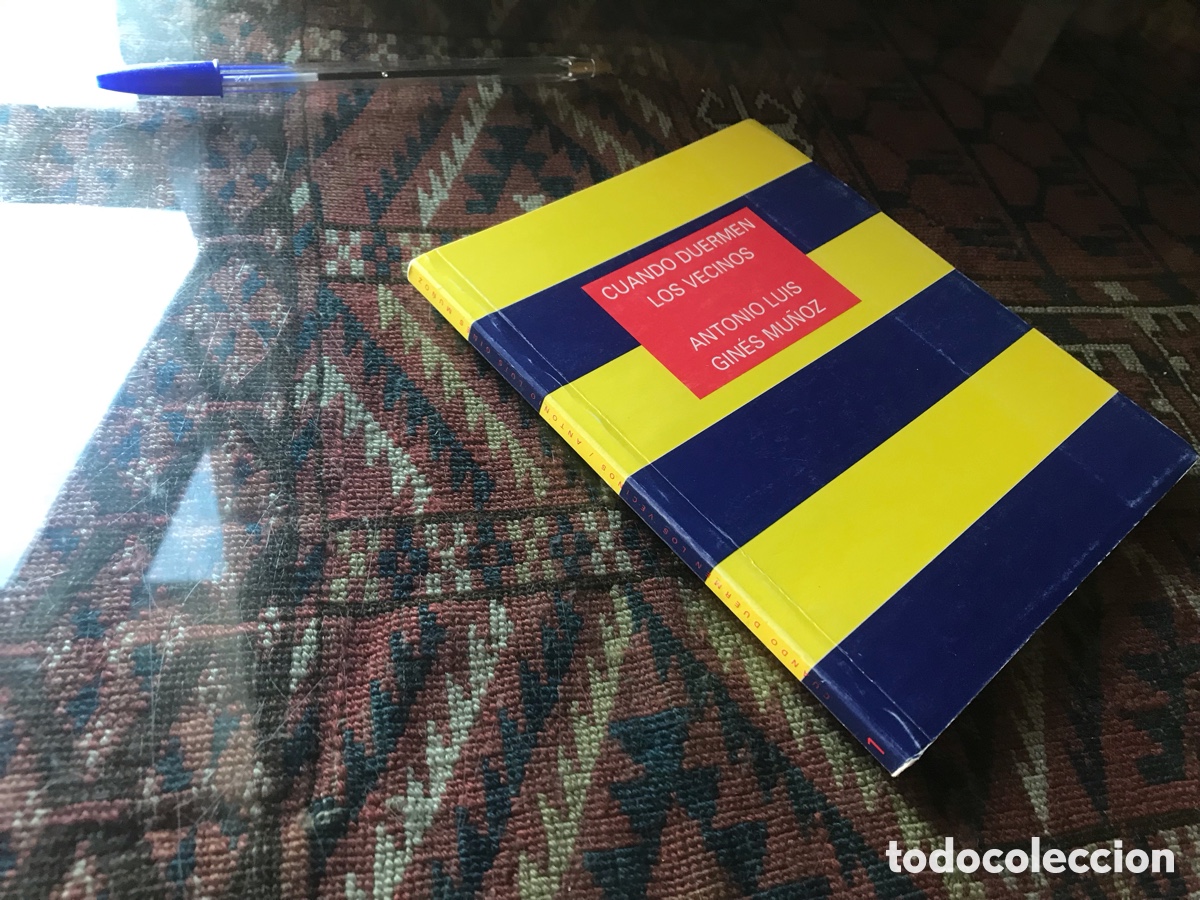 Libros de segunda mano: Cuando duermen los vecinos. Antonio Luis Gin&eacute;s. El viaducto 1995.