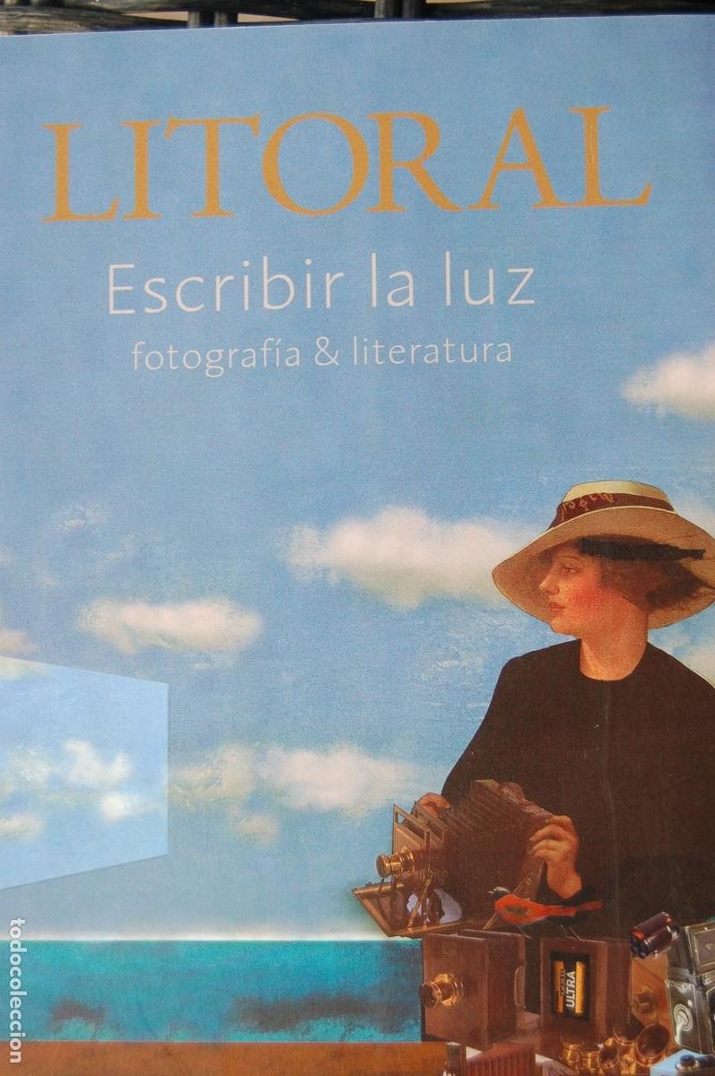 Libros de segunda mano: LITORAL 250 ESCRIBIR LA LUZ fotograf&iacute;a & literatura.368 pp. A&ntilde;o 2010. Muy buen estado.