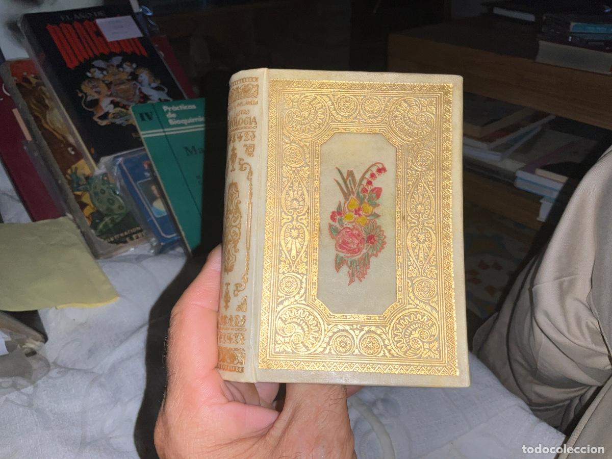 Libros de segunda mano: ANTOLOG&Iacute;A GERTRUDIS GOMEZ DE AVELLANEDA Y ROSAL&Iacute;A DE CASTRO Montaner 1945