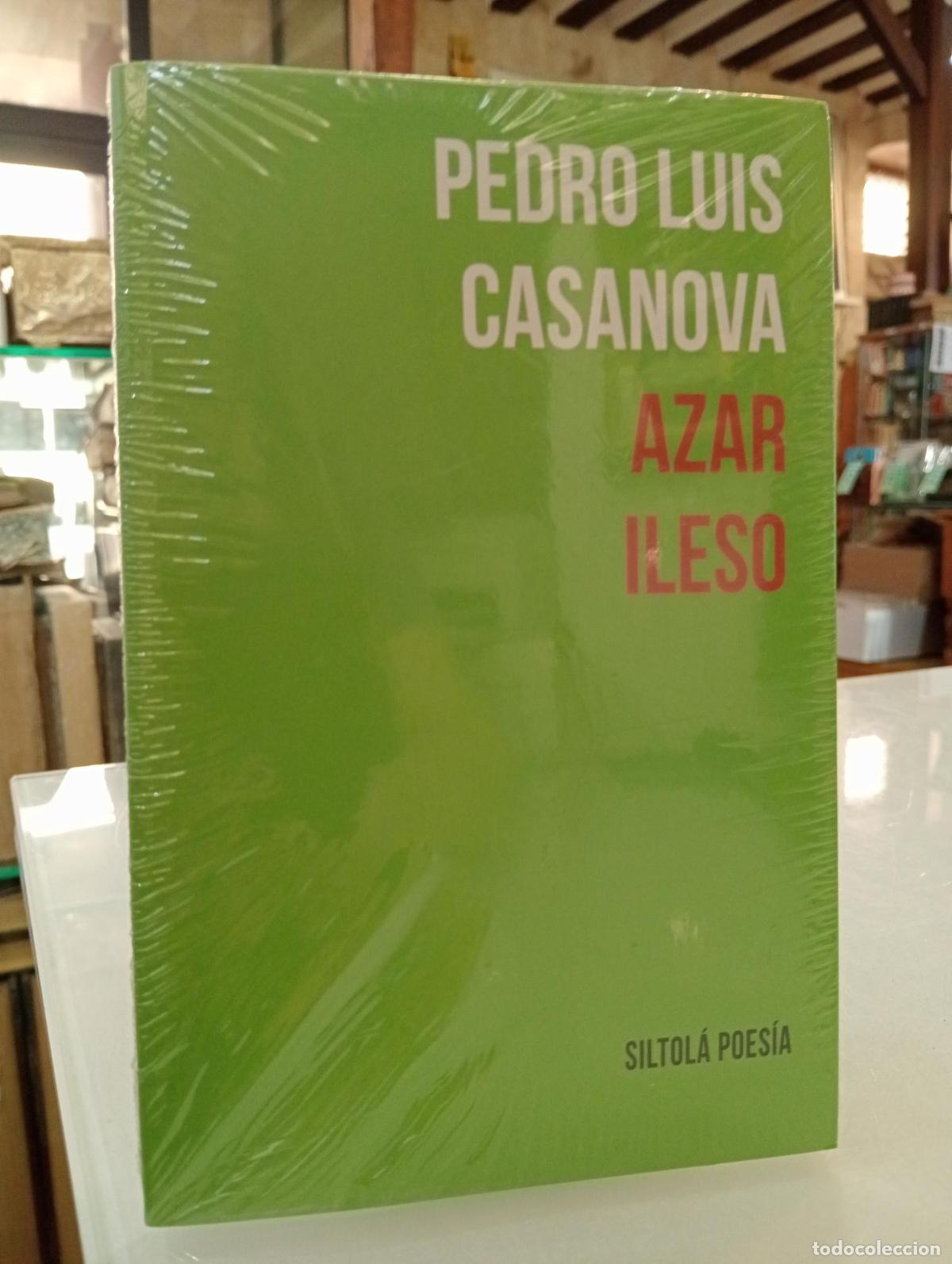 Libros de segunda mano: Azar ileso - Casanova, Pedro Luis.