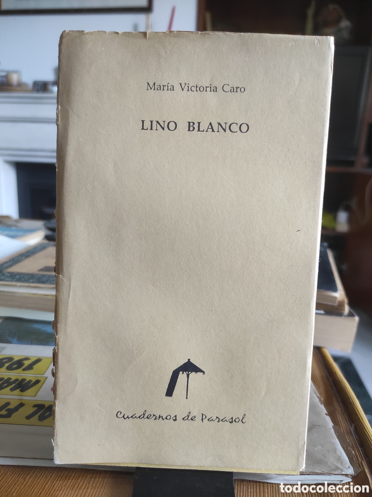 Libros de segunda mano: Lino blanco - M. Victoria Caro (PEDIDO MINIMO 10&euro;)