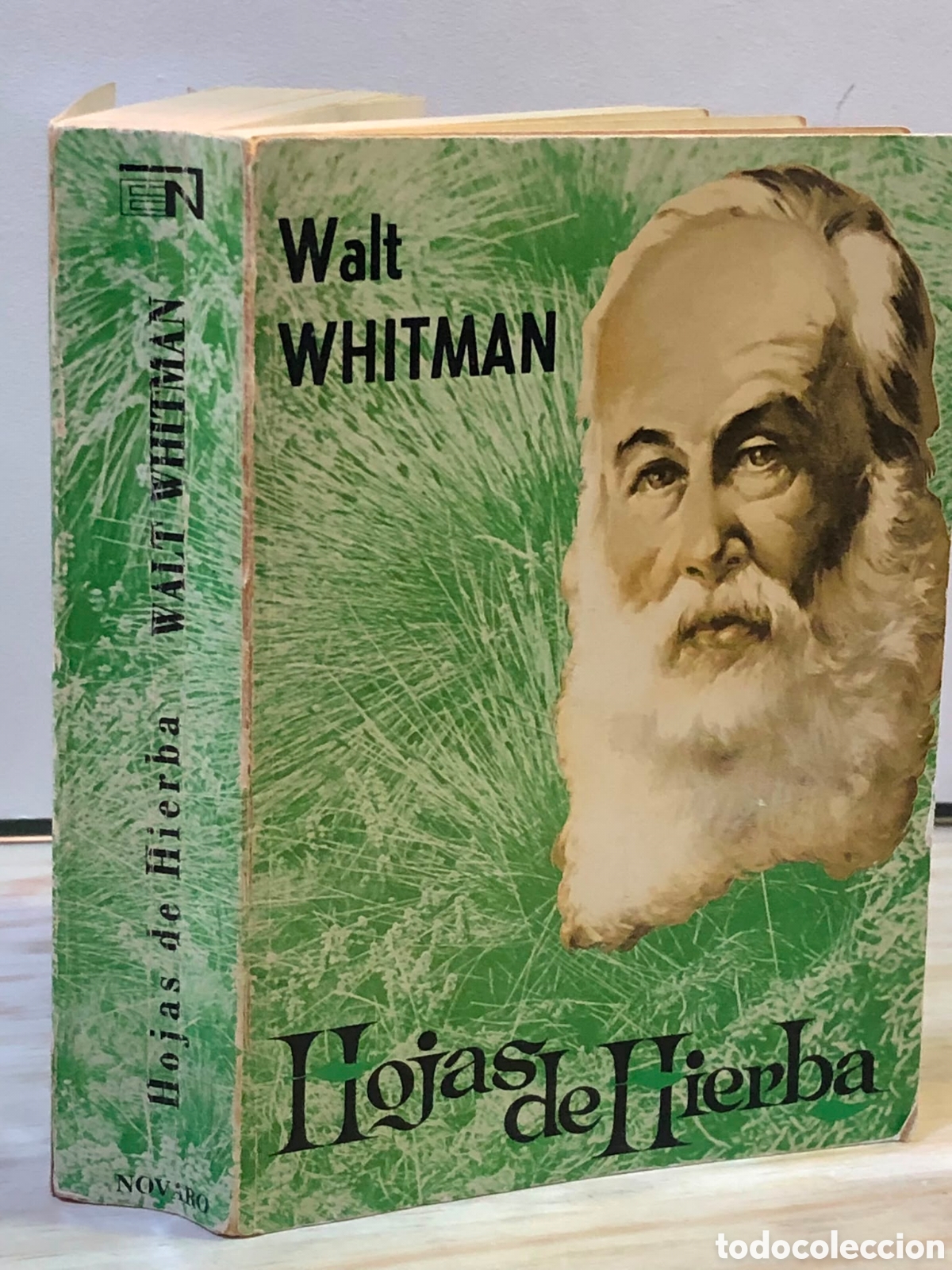 Second hand books: Hojas de Hierba - Walt Whitman