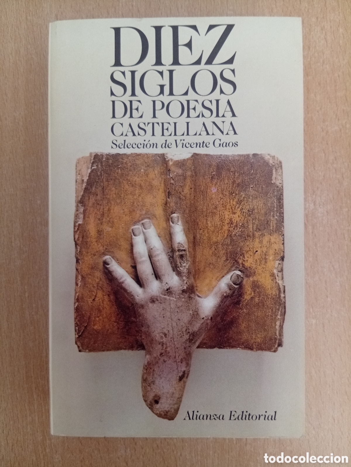 Libros de segunda mano: DIEZ SIGLOS DE POES&Iacute;A CASTELLANA. Selecci&oacute;n de Vicente Gaos. Alianza Editorial