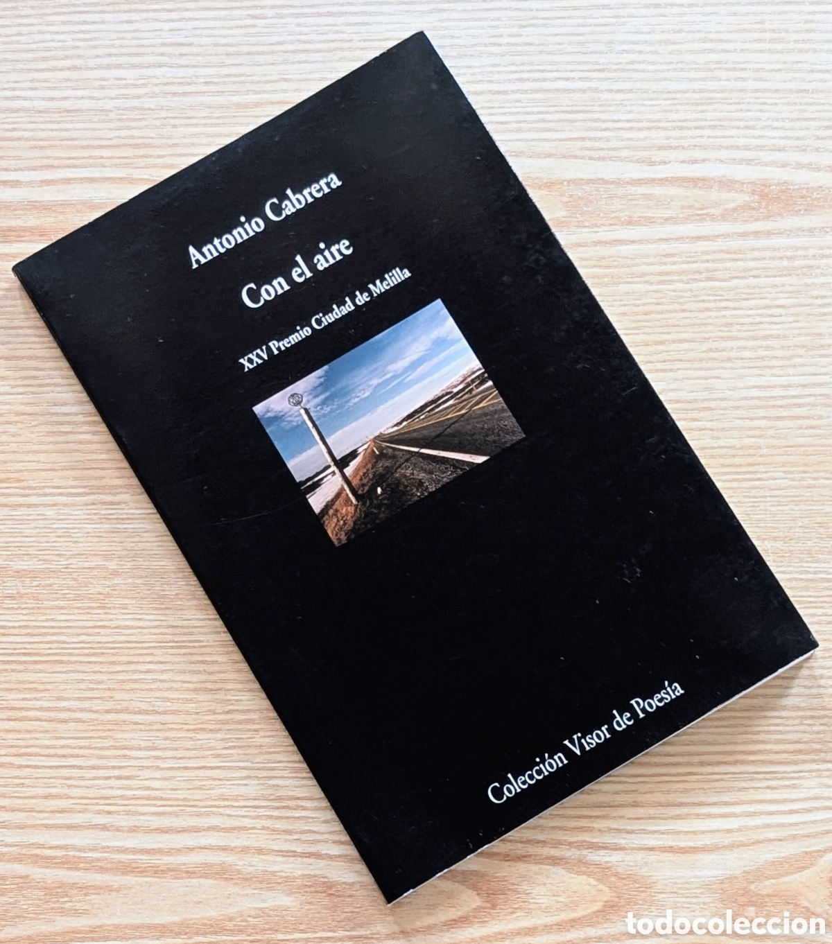 Livros em segunda m&atilde;o: Con el aire - Antonio Cabrera - Colecci&oacute;n Visor de Poes&iacute;a - Edici&oacute;n 2004