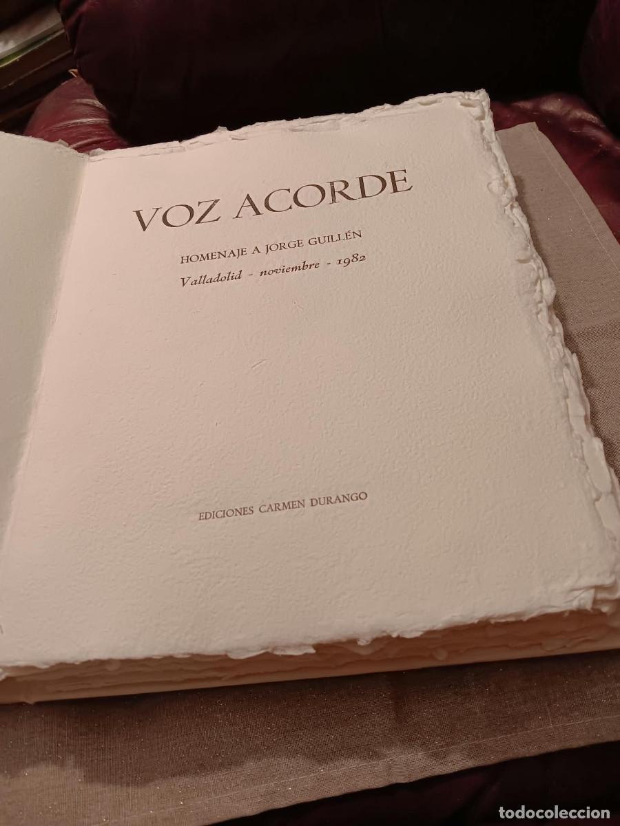 Libros de segunda mano: VOZ ACORDE. HOMENAJE A JORGE GUILL&Eacute;N. 1982 EJEMPLAR N&ordm; 47 TIRADA ESPECIAL CON AGUAFUERTE DE CHILLIDA