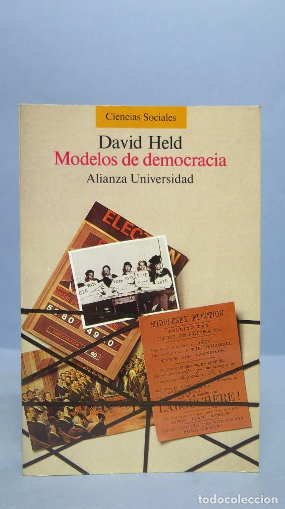 Libros de segunda mano: MODELOS DE DEMOCRACIA. DAVID HELD - Foto 1