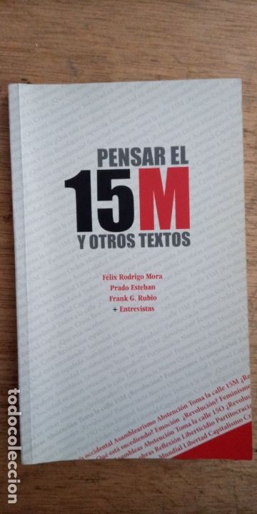 Libros de segunda mano: Pensar el 15M y otros textos - Foto 1