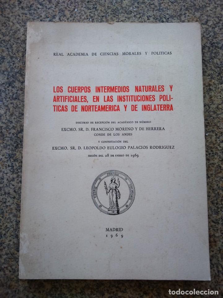 Gebrauchte B&uuml;cher: LOS CUERPOS INTERMEDIOS NATURALES Y ARTIFICIALES EN LA INSTITUCIONES DE NORTEAMERICA E INGLATERRA