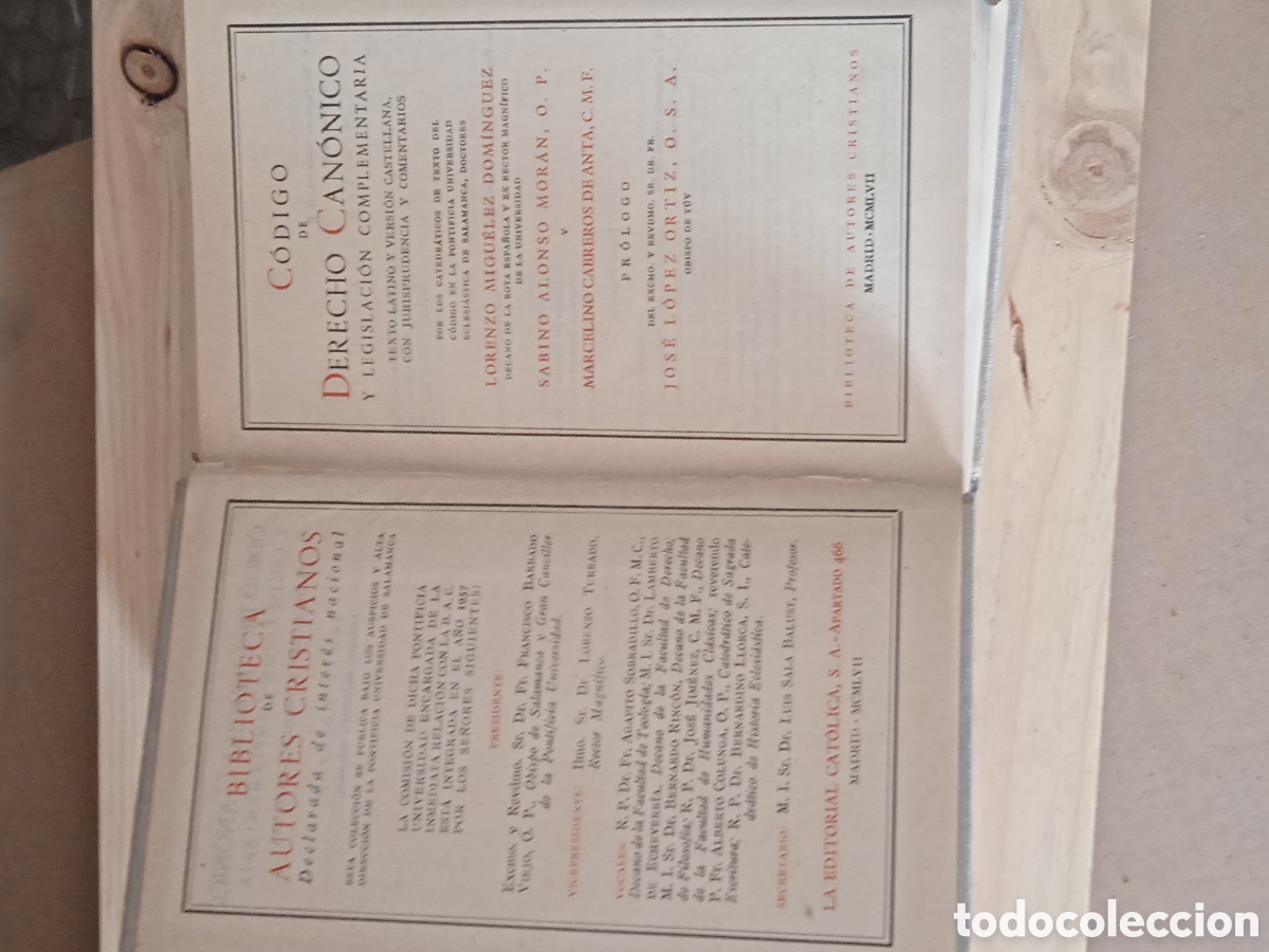 Libros de segunda mano: C&oacute;digo de derecho can&oacute;nico. Biling&uuml;e y comentado - Foto 3