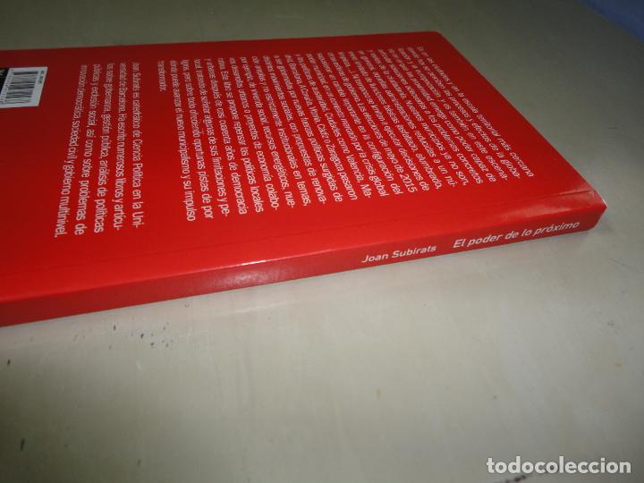 Libros de segunda mano: El poder de lo pr&oacute;ximo (Joan Subirats) - F6 - Foto 2