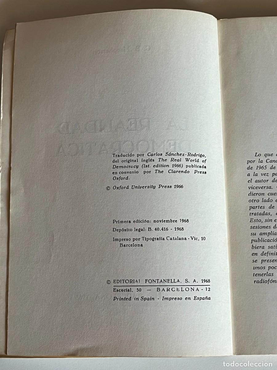 Libros de segunda mano: LA REALIDAD DEMOCRATICA-C.B.MACPHERSON - Foto 3