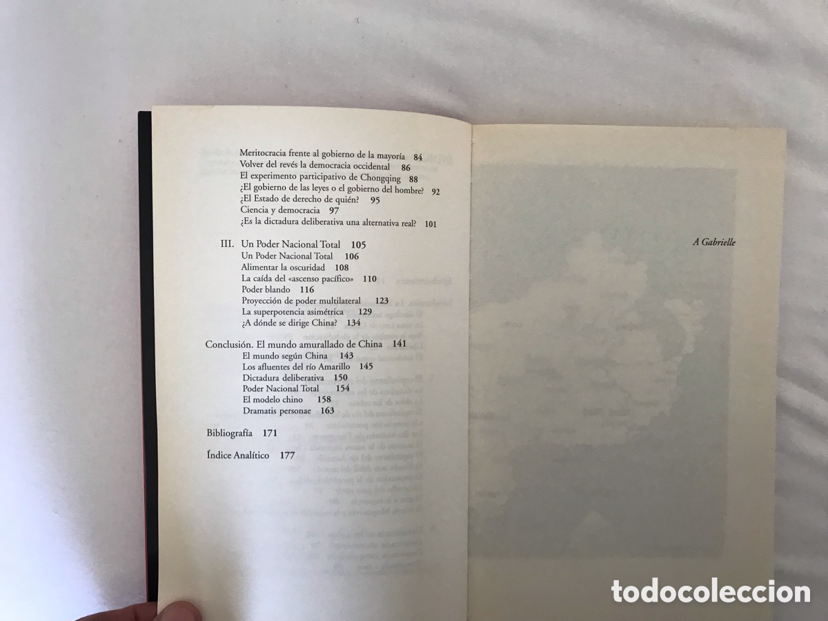 Libros de segunda mano: &iquest;Qu&eacute; piensa China? Mark Leonard. - Foto 5