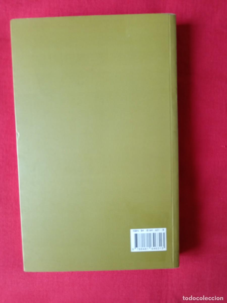 Libros de segunda mano: PODER IDEOLOG&Iacute;A Y VIOLENCIA. IGNACIO MART&Iacute;N BAR&Oacute;. EDIT TROTTA 2003 - Foto 2