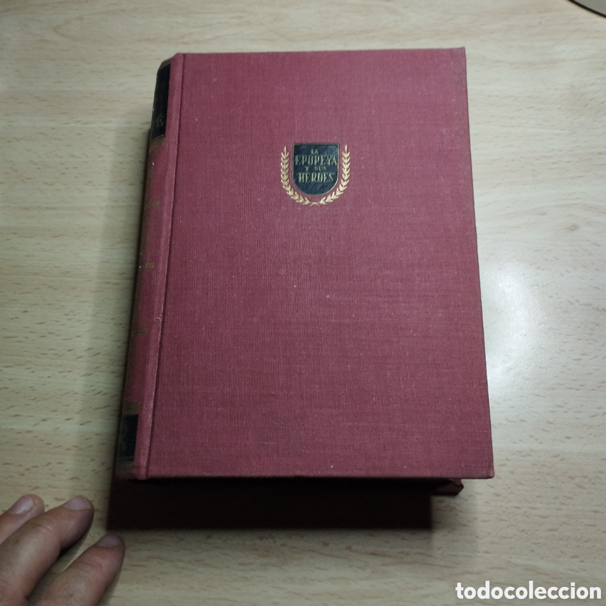 Libri di seconda mano: La epopeya y sus heroes. El Requet&eacute;. General Luis Redondo y Comandante juan de Zavala. 1957. AHR