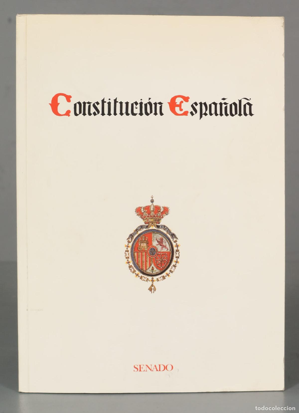 Libros de segunda mano: Constituci&oacute;n espa&ntilde;ola - Foto 1